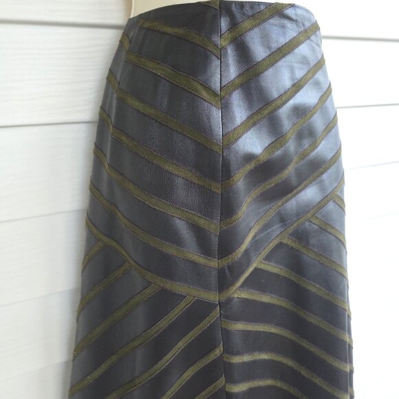 Lafayette 148 New York A line dark brown leather skirt with suede - Picture 2 of 8